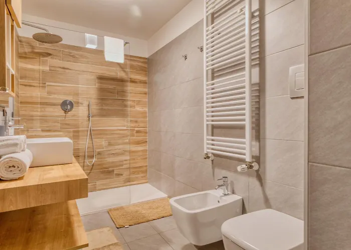 Apartman Hostmate - - Ulpio Traiano