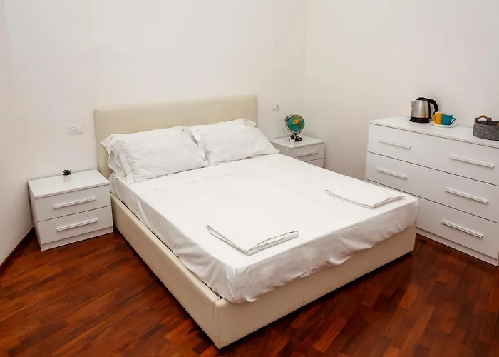 Mercadande Милан