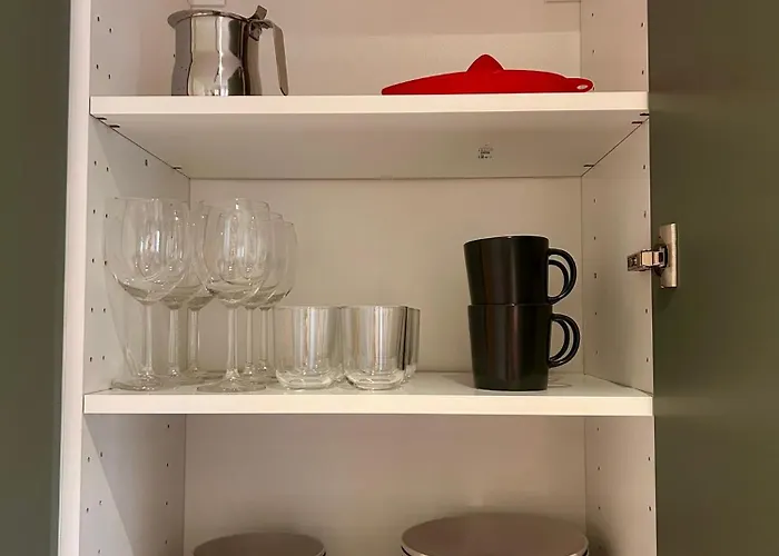 Modern And Bright House 20 Minutes From The Duomo