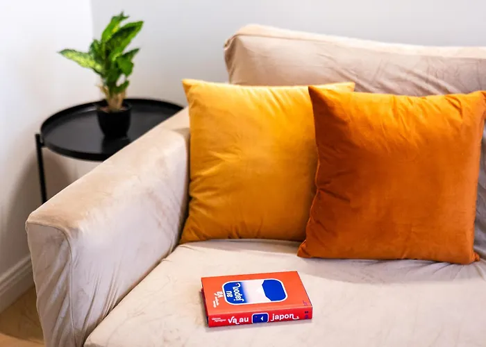 Elegant Duplex With Modern Design In *