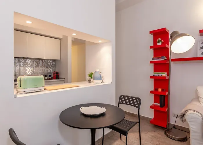 Apartment Modern One-bedroom Flat Near Corso Mailand