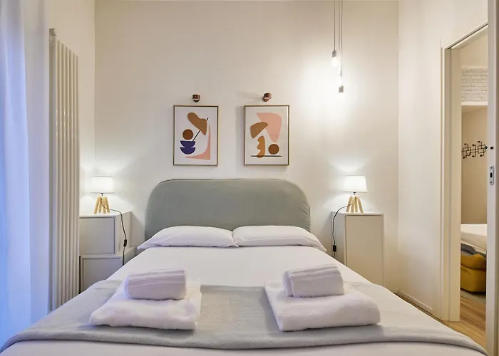 Just Urban - With Balcony - San Siro * Милан