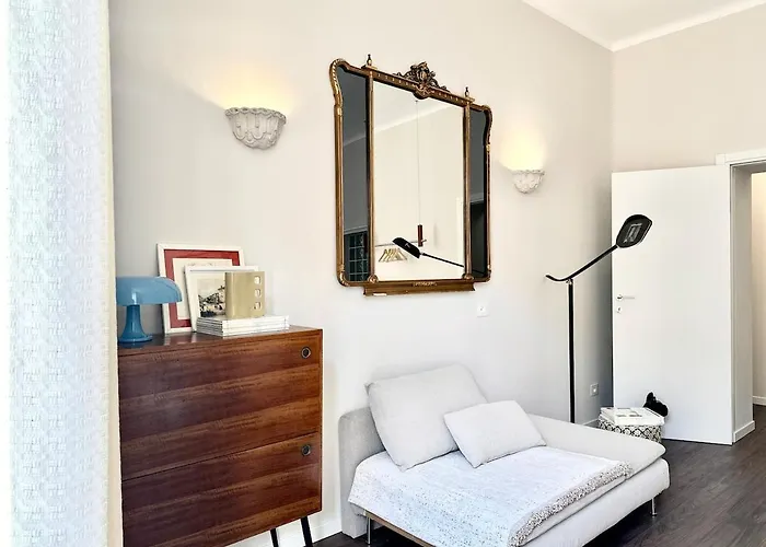 Lejlighed Designer Apartment, Entire Home, 2 Bathrooms, For Families, Groups Milano