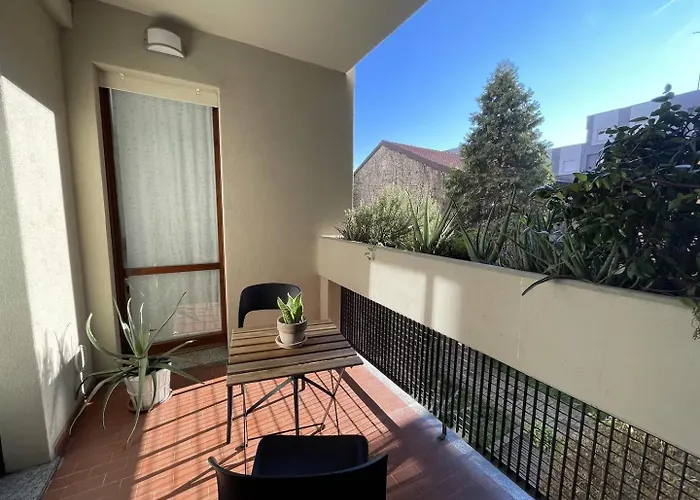 Duo Living, Spacious Comfortable 5 Minutes From Lancetti Milano