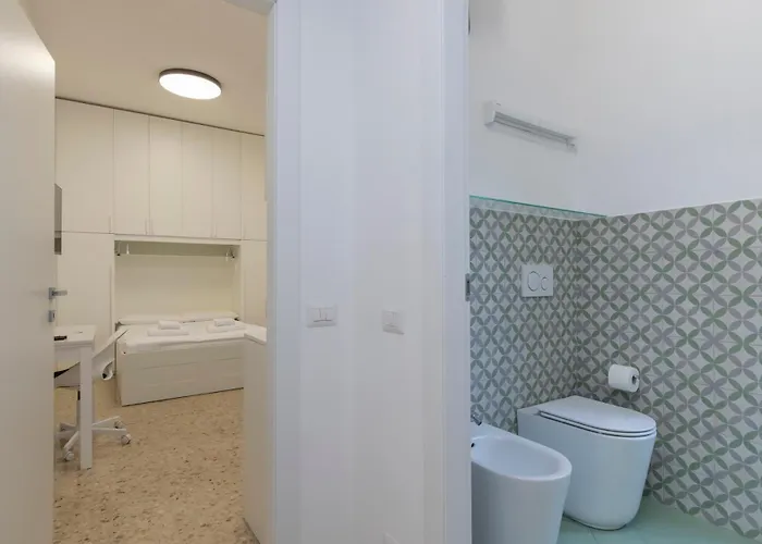 Navigli,m2 A Stone's Throw From The Subway 아파트