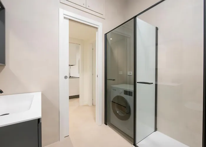 Apartment I-host - Modern 1br With Balcony Near Sempione Mailand