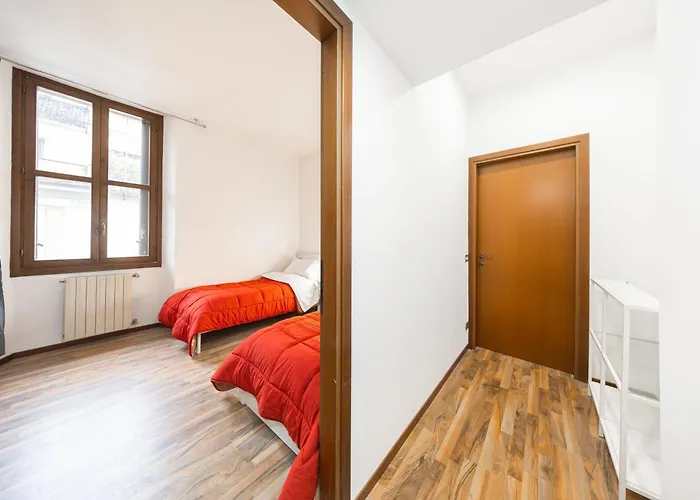 Near Station And Porta Venezia *