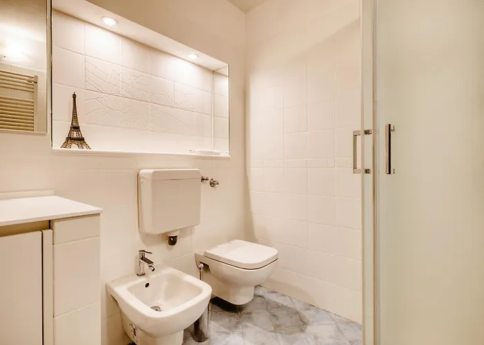 公寓 Just Urban Stays - Refined Apartment In City Life 2 Min M1 E M5 Metro *