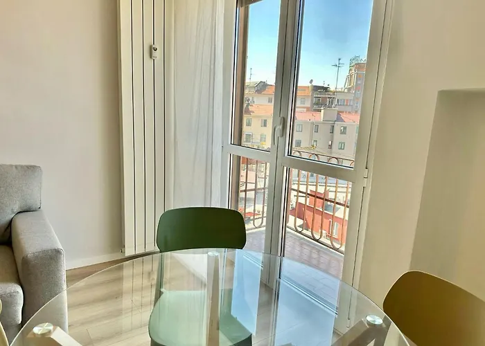 Metro M3 S&m Home, Comoda Soluzione Di Design, Con Collegamento Diretto A Duomo Di Milano, Stazione E Porta Garibaldi דירה מילאנו