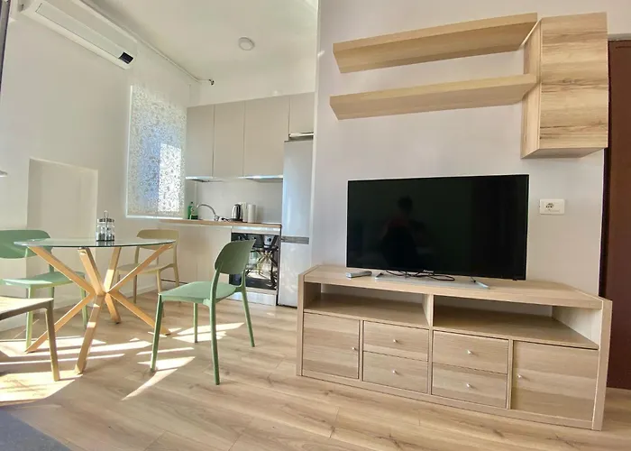 Appartement Metro M3 S&m Home, Comoda Soluzione Di Design, Con Collegamento Diretto A Duomo Di Milano, Stazione E Porta Garibaldi *