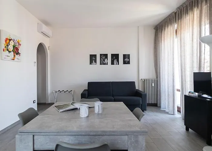 Porta Romana Flat Milan