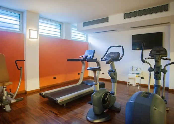 Design And Wellness With Pool And Gym Appartement Milaan
