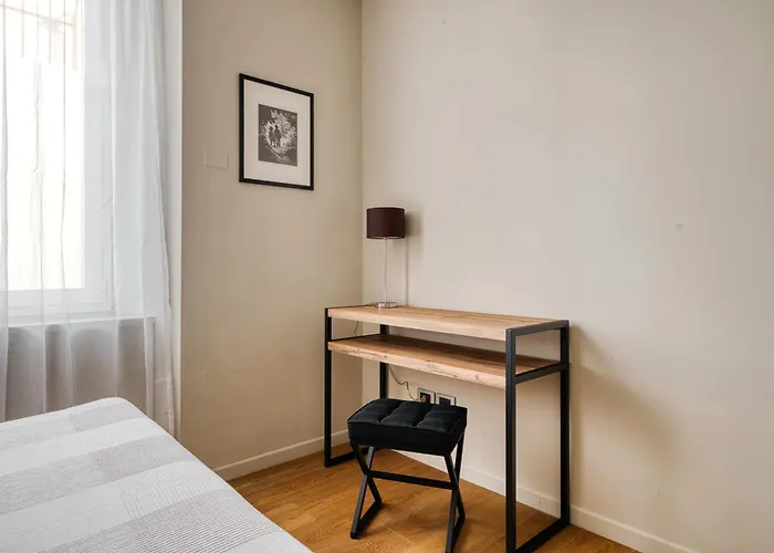 Daire Hostmate - - Solari Milano
