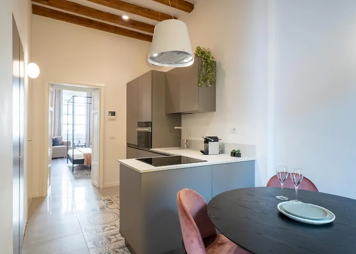 Navigli - Via Vigevano Apartamento