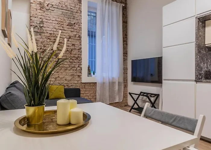 Enrico's In Porta Venezia Apartament *