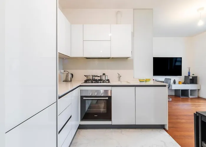 Stylish Flat In Nolo District By Metro Rovereto アパート *