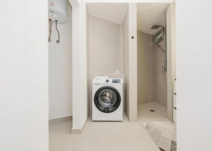 Bnbest San Siro 6 Pax Apartament *