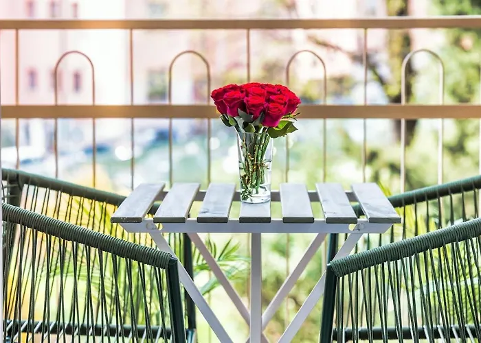 Apartamento Station - Private Terrace, Netflix & Wi-fi *