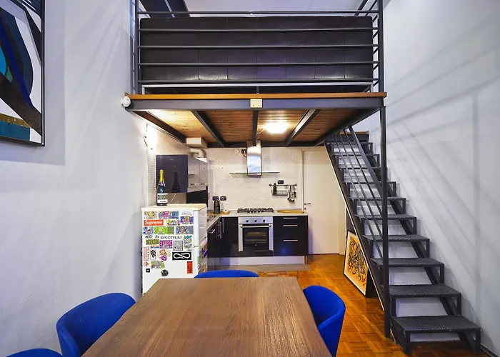 Independent Design Loft With Private Terrace - アパート ミラノ