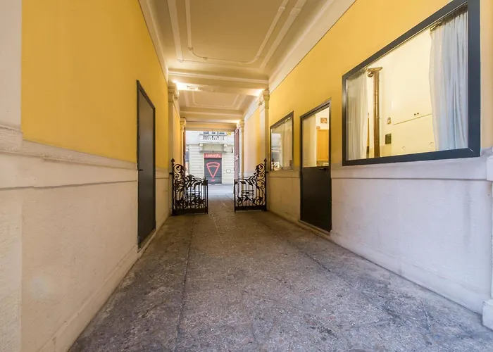 Via Piero Della Francesca 38 Milano