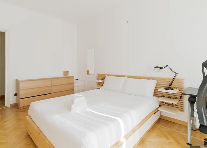 Guesthost - Stylish Flat In Navigli District * ミラノ