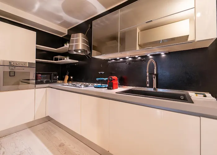 Porta Venezia - Confortevole Con Wifi E Ac *