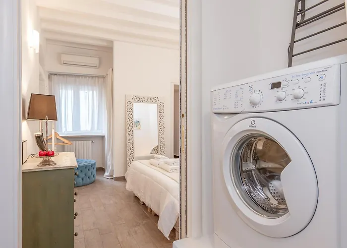 Modern One-bedroom Flat Near Corso Διαμέρισμα Μιλάνο