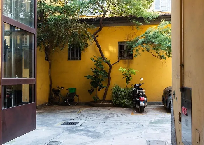 Youhosty - Monforte 13 Apartman *