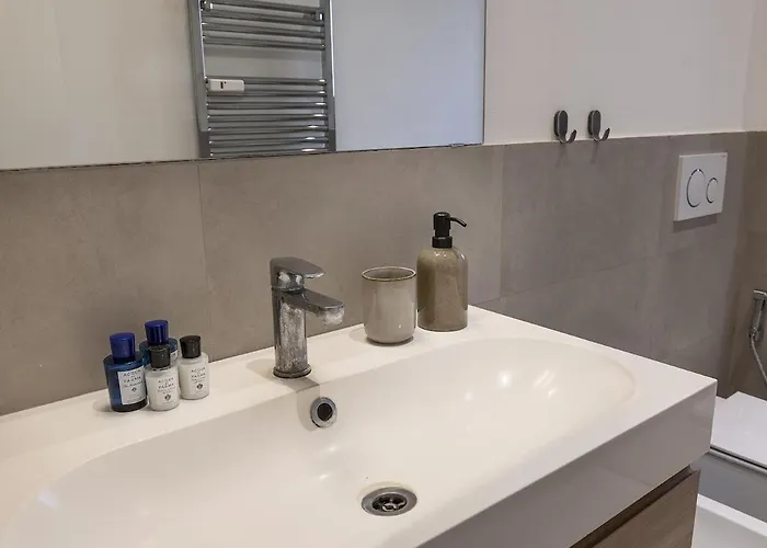 Apartment Porta Venezia - 10 Minuti Dal Duomo Mailand