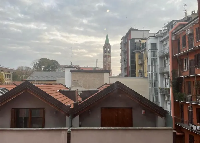 Casabella Design With Balcony Navigli Area Apartament Mediolan
