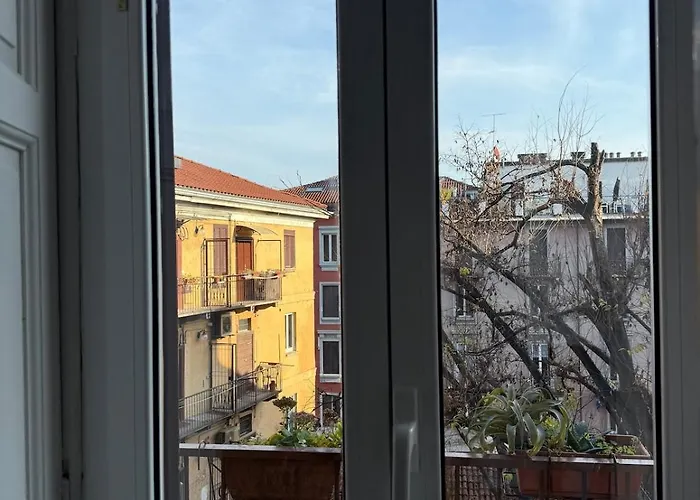 아파트 Bollicina In The Hart Of Navigli - Private Garage 밀라노