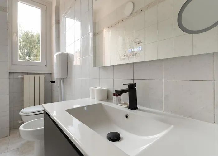 Guesthost - Cozy Near San Siro *