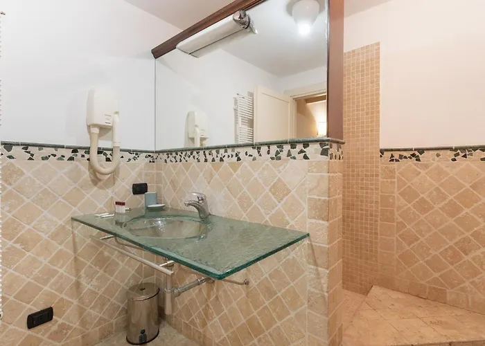 Guesthost - Comfy Flat Near Ospedale Policlinico * Milán