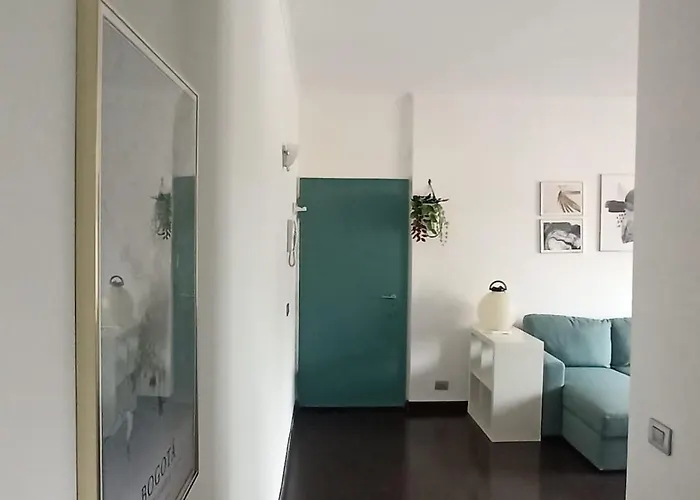 15 Min From The Cathedral, Spacious, Bright, Elevator, Wi-fi 米兰