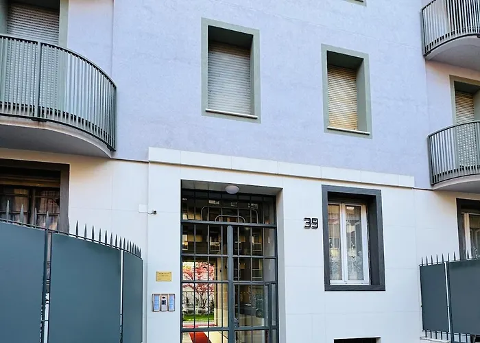 Casarudy-2 Bedrooms & Bathrooms Station