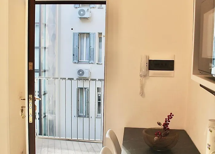 Cozy Among The Liveliest Street Of Isola * Milan