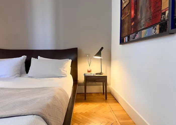 Appartement Brera Elegant Steps From Duomo, Montenapoleone, Design & Fashion Week *