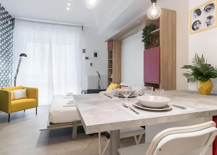 Cozy In The Risorgimento Area Апартаменты *