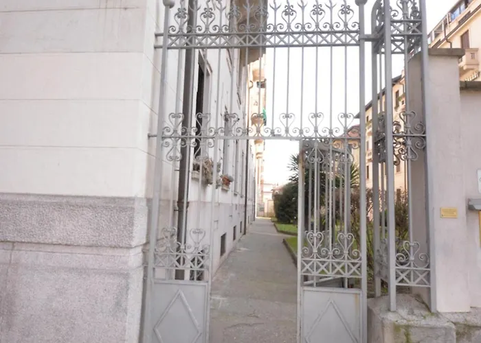 Appartement Casa Zara Milaan