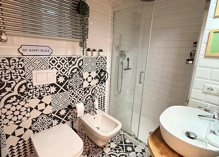 Stylish Nolo Loft - Workstation In A 1910 Charm