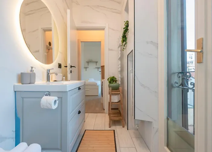 Bright Top-floor With Private Terrace Lejlighed