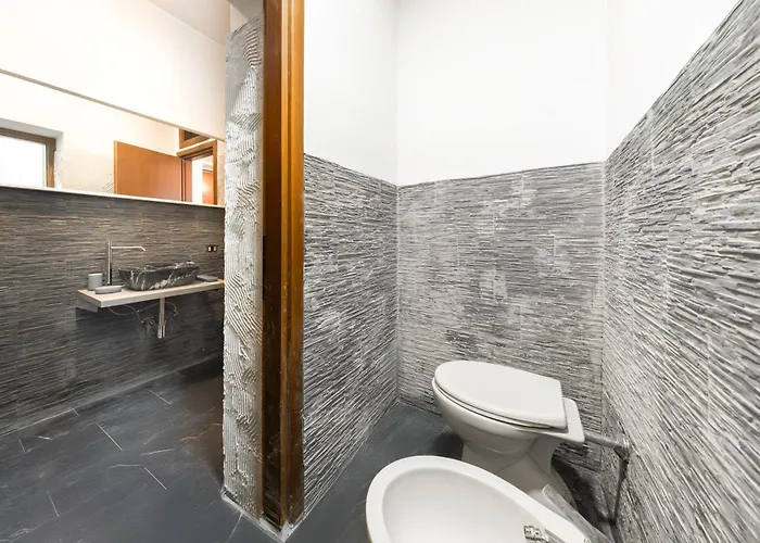 Near Station And Porta Venezia *