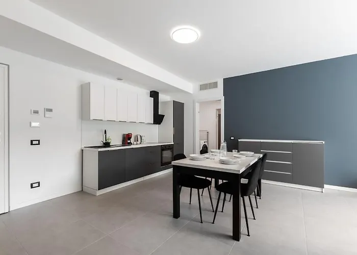 San Siro 700 M - 20 Min - Apt2 아파트