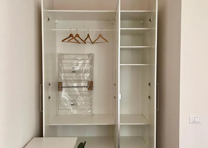 Modern And Bright House 20 Minutes From The Duomo *