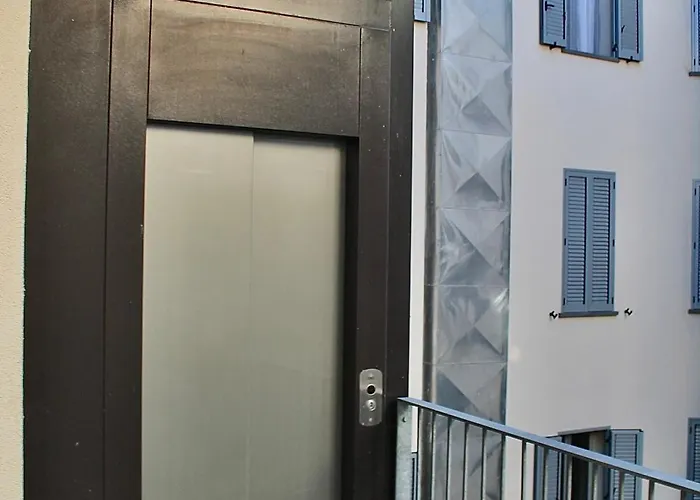 Apartment Cozy Among The Liveliest Street Of Isola