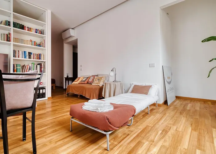 Just Urban - Exclusive 1br Center With Balcony 아파트