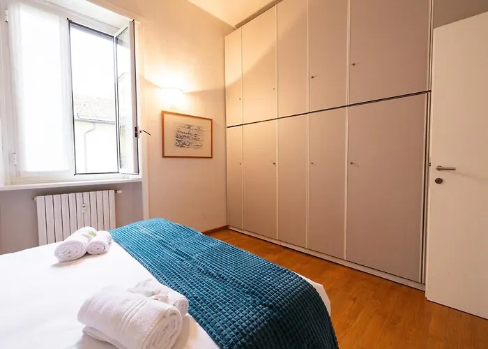 Elegant 3br 15 Min Walk To The Duomo, 2 Min To Sempione Appartement