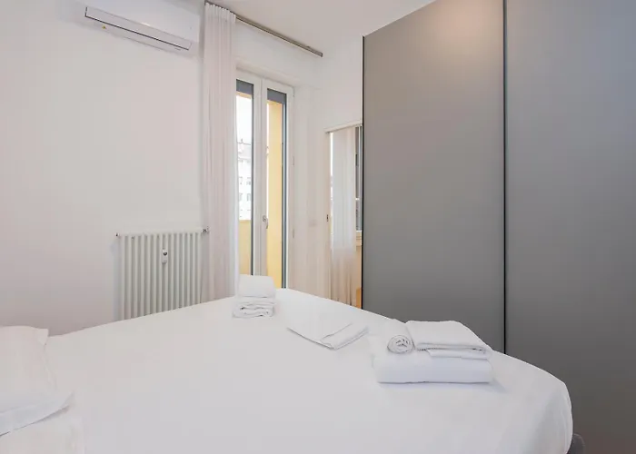 Appartamento I-host - Bright 1br With Balcony In *