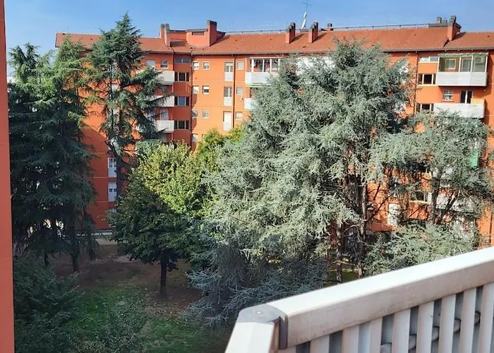 Grazioso Zona Mecenate - S.giulia Lägenhet *