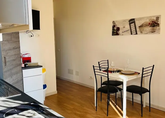 Sweet Home, Vercelli Apartman